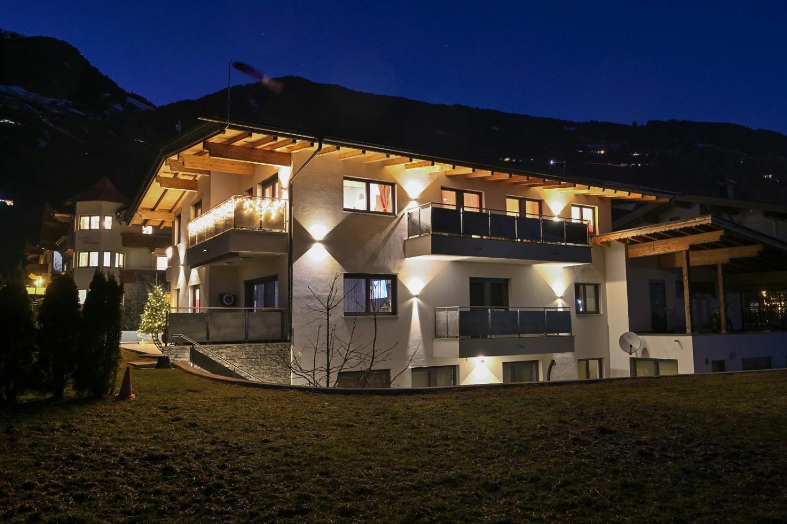 Alpinjuwel In Hippach Apartment Exterior photo