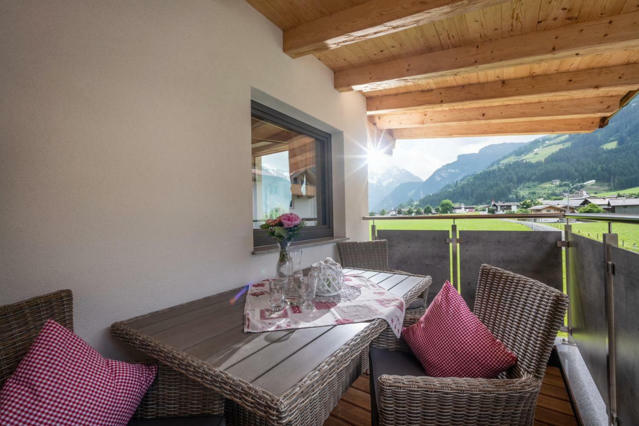 Alpinjuwel In Hippach Apartment Exterior photo